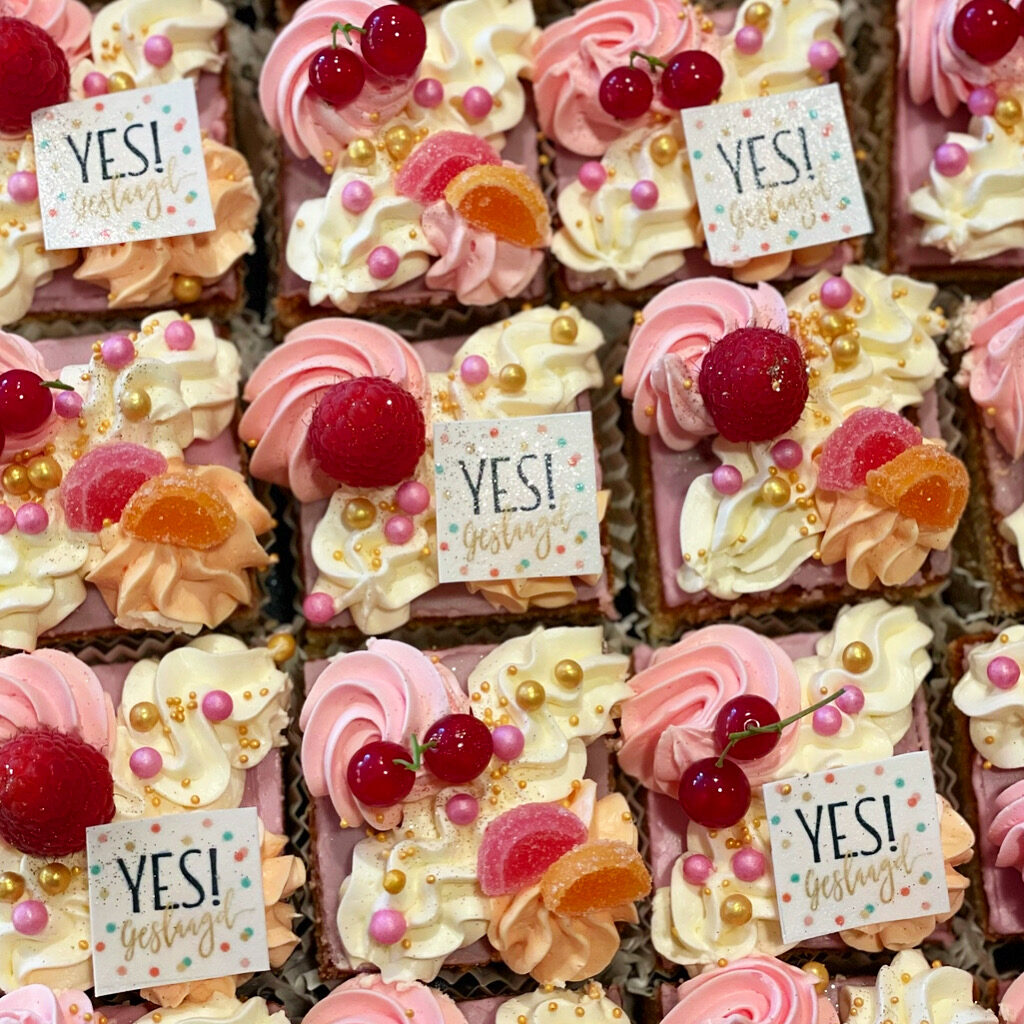 Feest oranjekoek
